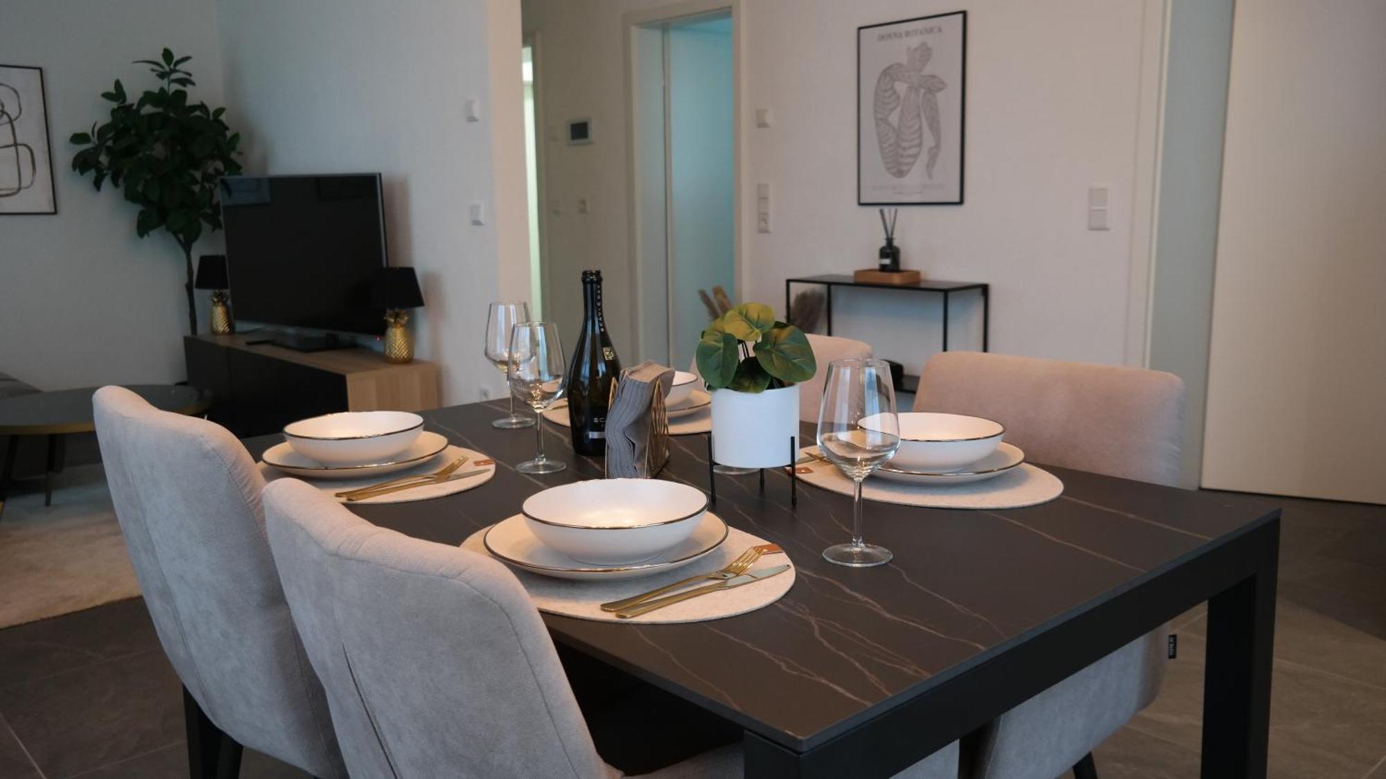 Exclusives, Urbanes 3-Zimmer Appartement ニュルンベルク エクステリア 写真
